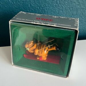 Vintage Enewco Garfield Sking Christmas Holiday Ornament 1978